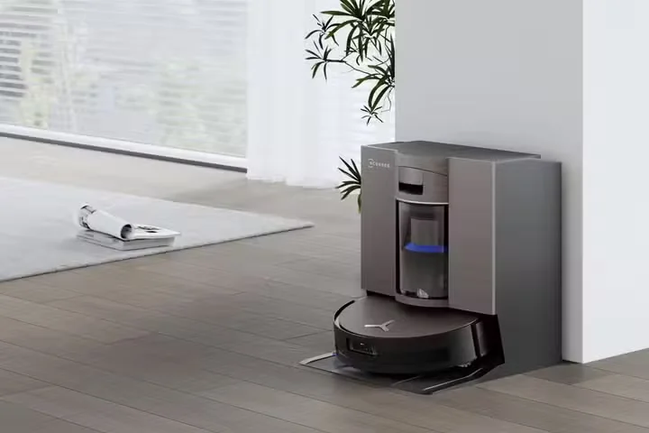 Ecovacs Cuts $400 from Its Flagship DEEBOT X11 OmniCyclone in a Big Spring Cleaning Sale
